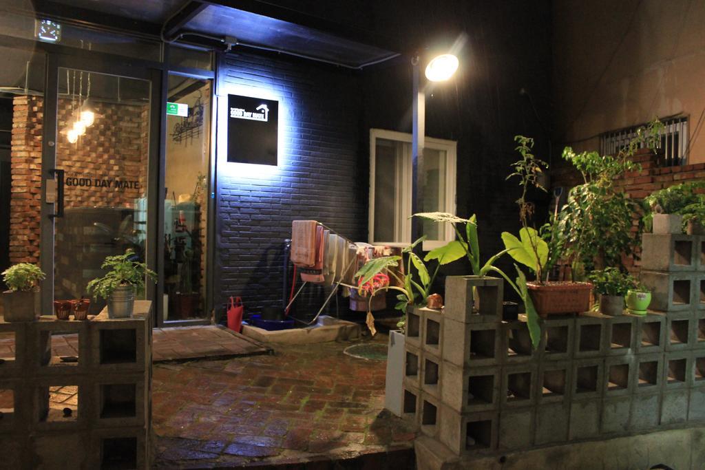 Good Day Mate Hostel Busan Exterior photo